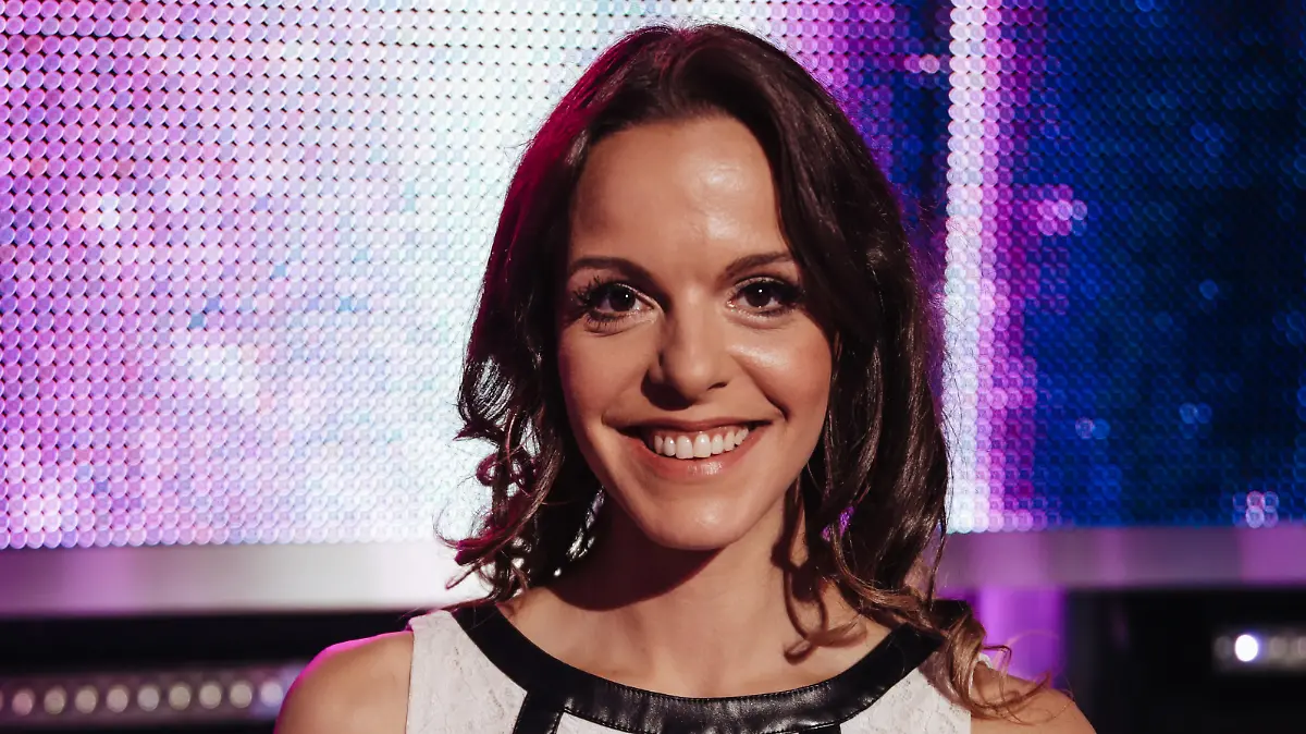 Vanessa Macartney.jpg