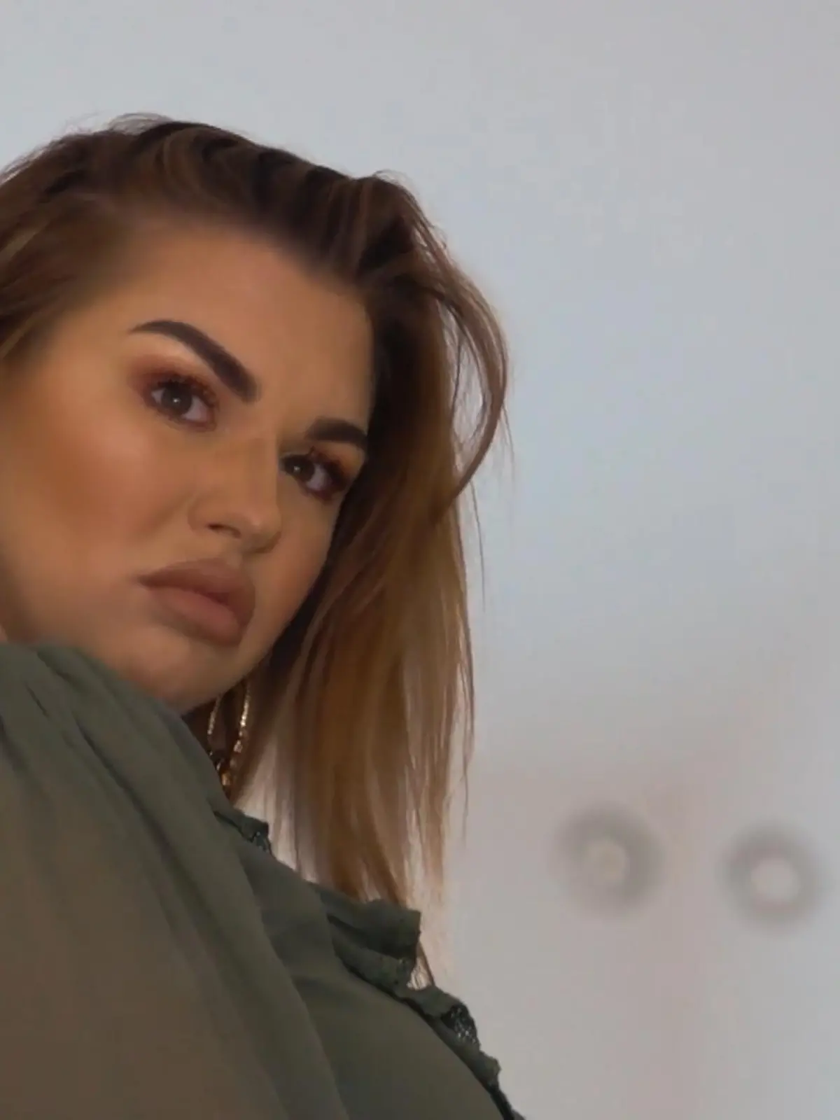 Bild zu: "Bei Natalia Osada ging geschenkte Po-OP komplett schief"