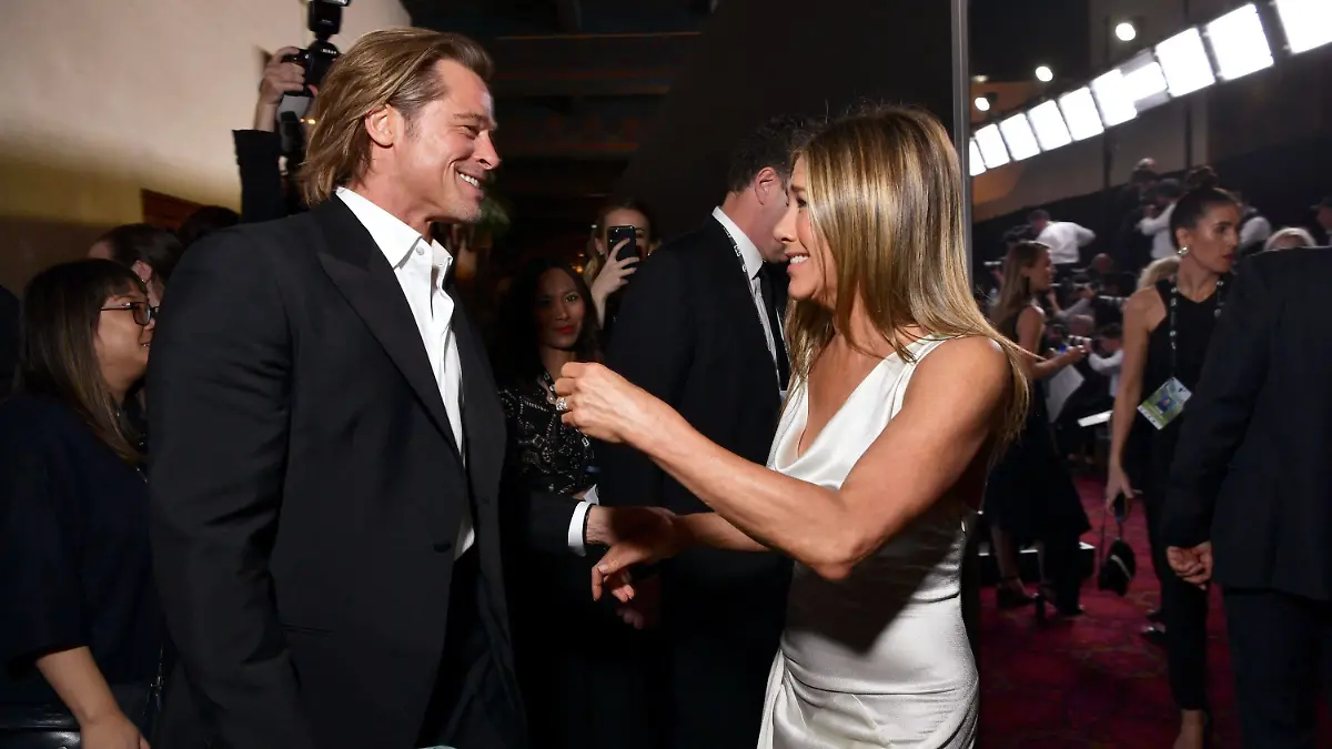  LOS ANGELES, CALIFORNIA - JANUARY 19: Brad Pitt and Jennifer Aniston attend the 26th Annual Screen Actors Guild Awards at The Shrine Auditorium on January 19, 2020 in Los Angeles, California.  PUBLICATIONxINxGERxSUIxAUTxONLY Copyright: xEmmaxMcIntyrex 33948-001PLX