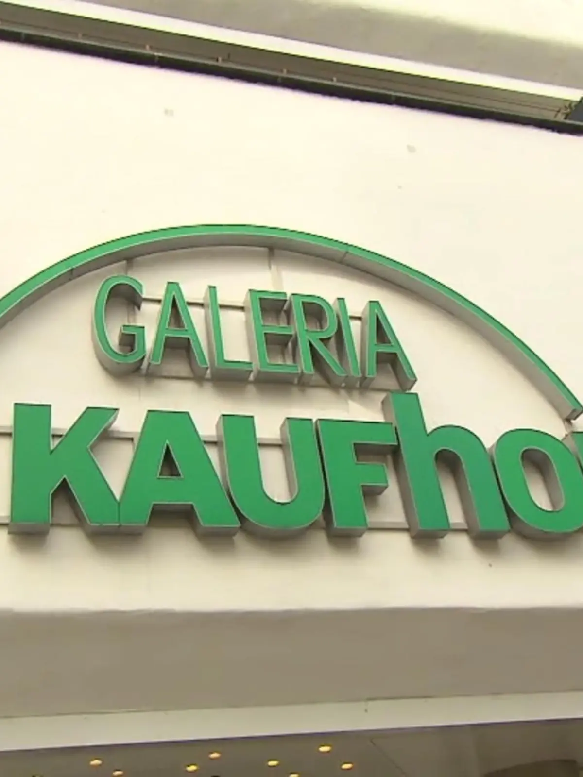Bild zu: "Schließungen bekannt gegeben"