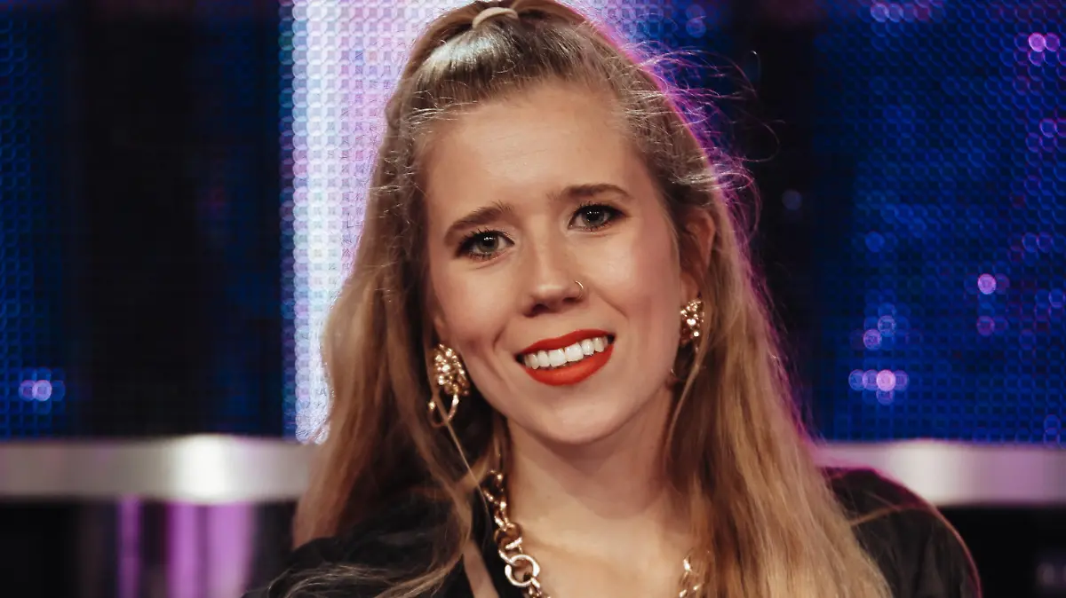 Sarah Pinger.jpg