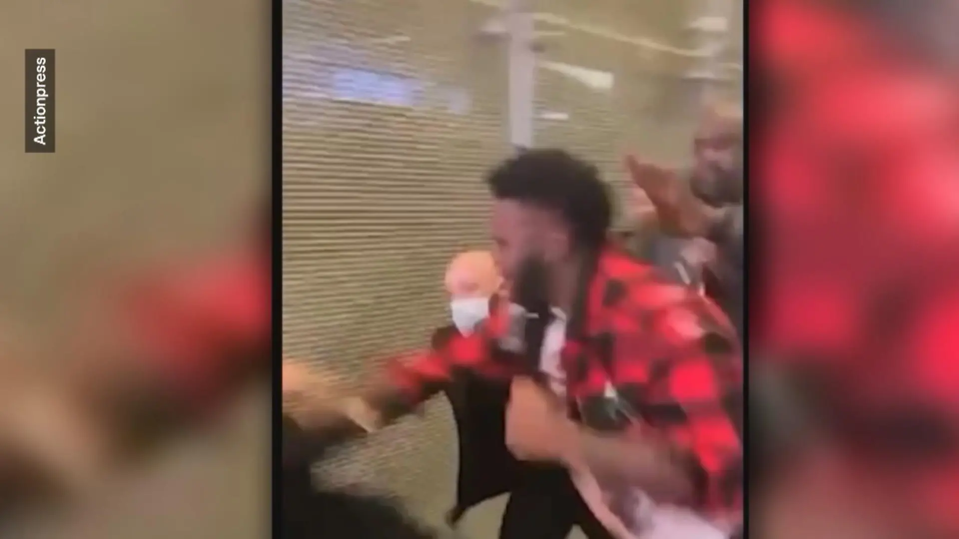 Jason Derulo rastet aus Weil ihn jemand "Usher" nannte