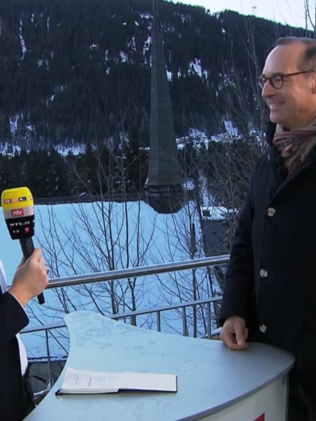 Tanit Koch hat Allianz-Chef Oliver Bäte in Davos getroffen.