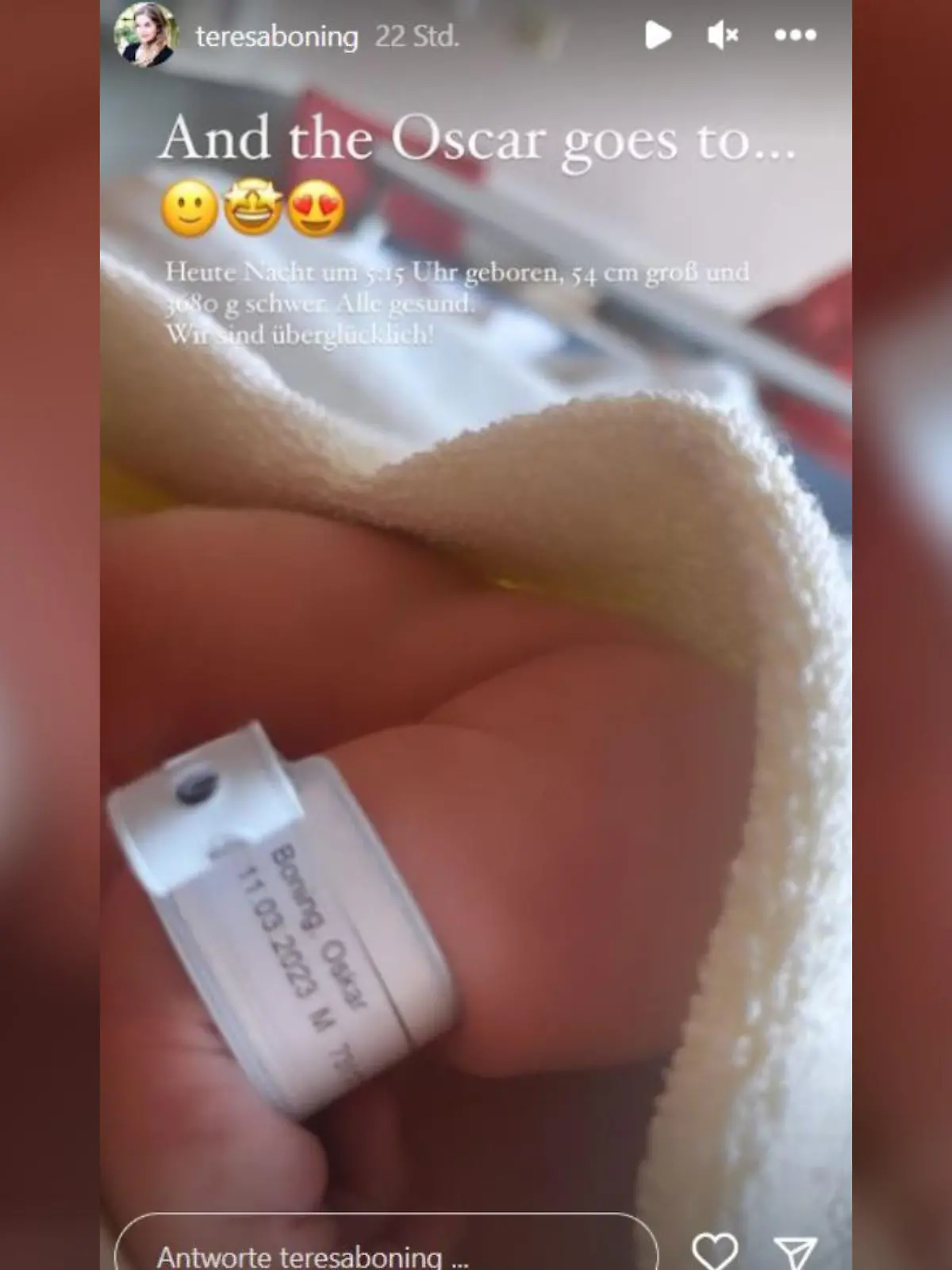 Wigald Bonings Frau Teresa vekündet die Geburt des kleinen Oskar auf Instagram.
