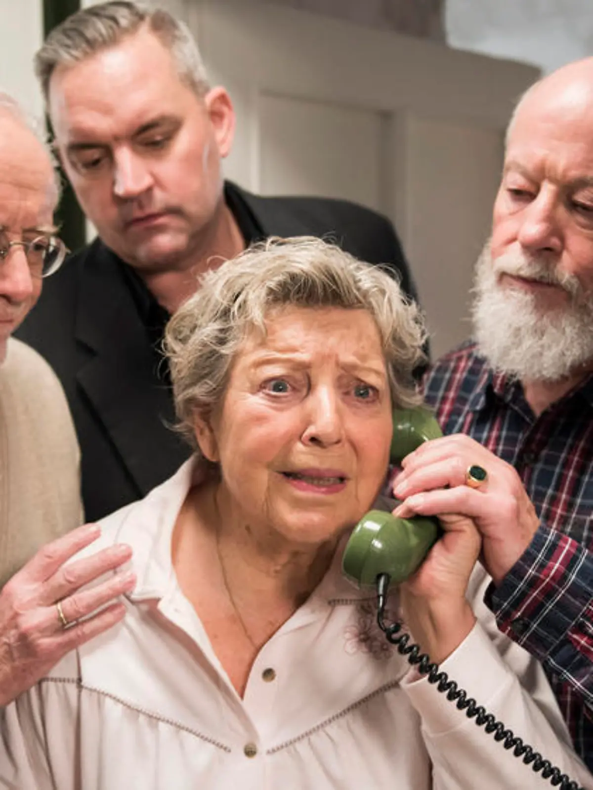 "Lindenstraße": Mutter Beimer bekommt Besuch aus dem Jenseits