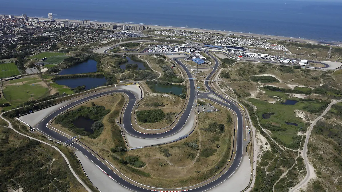 Zandvoort: DTM Zandvoort Circuit 2018, Zandvoort on July, 14, 2018, (Photo by Hoch Zwei) Overview Zandvoort race track Zandvoort Netherland