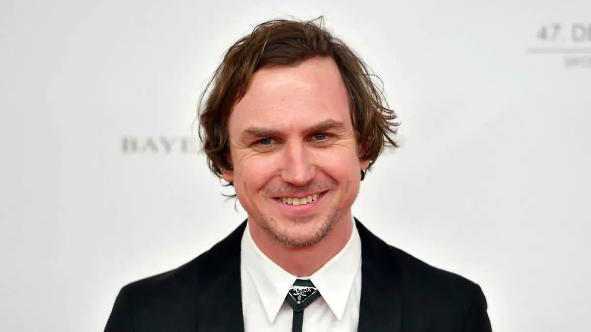 Lars Eidinger: Wird eine Hauptfigur in "Babylon Berlin" sterben?