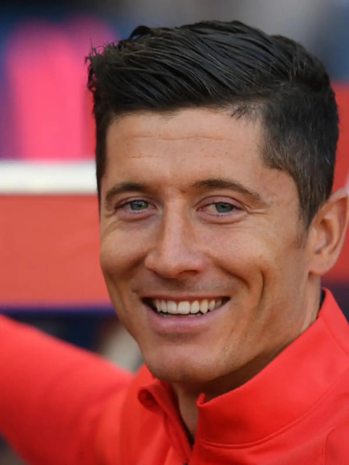 Robert Lewandowski: Links schlafen, rechts Tore schießen!