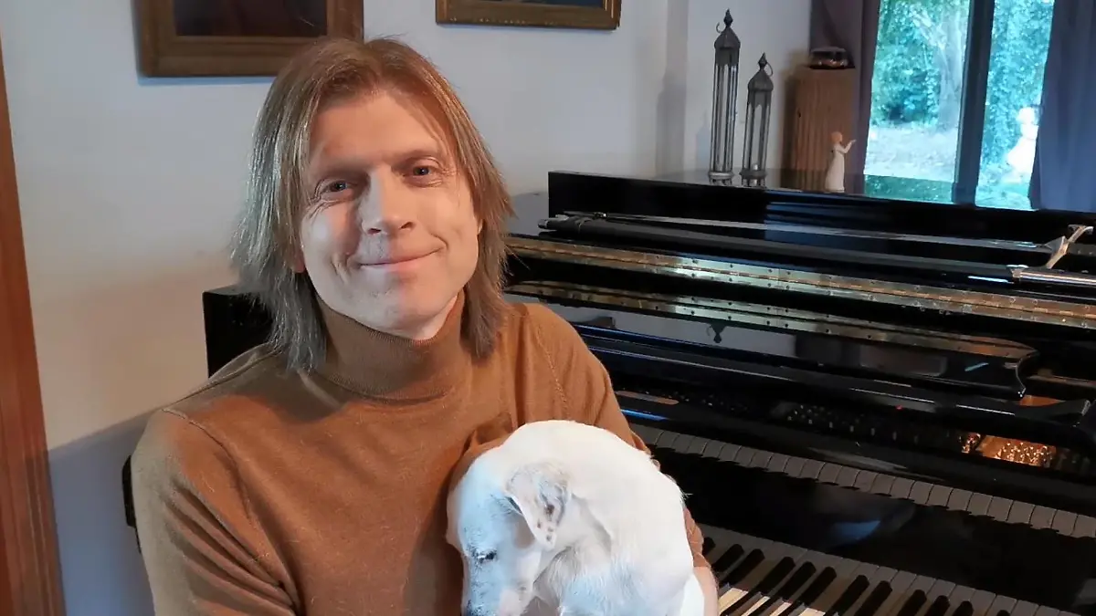 John Kelly ist bei "Let's Dance" dabei Der Musiker tanzt mit