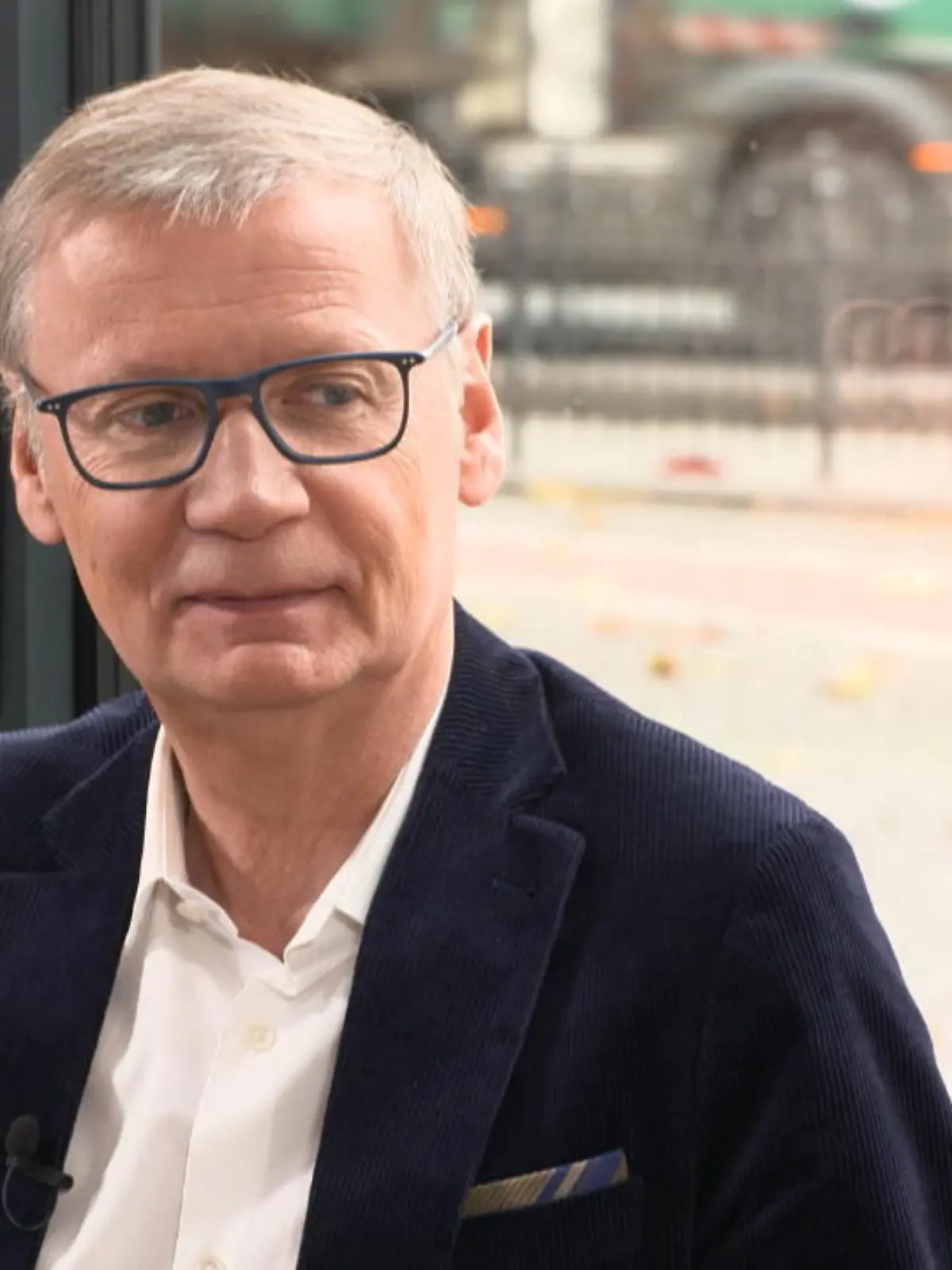 Bild zu: "Vor einer Sendung hat er immer noch Muffensausen"
