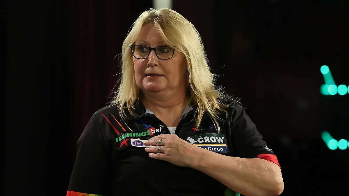 Darts World Senior Darts Trina Gulliver during the World Senior Darts at Westlands, Yeovil, United Kingdom on 25 June 2023. Yeovil Westlands Somerset United Kingdom Editorial use only , Copyright: xChrisxSargeantx PSI-17587-0015