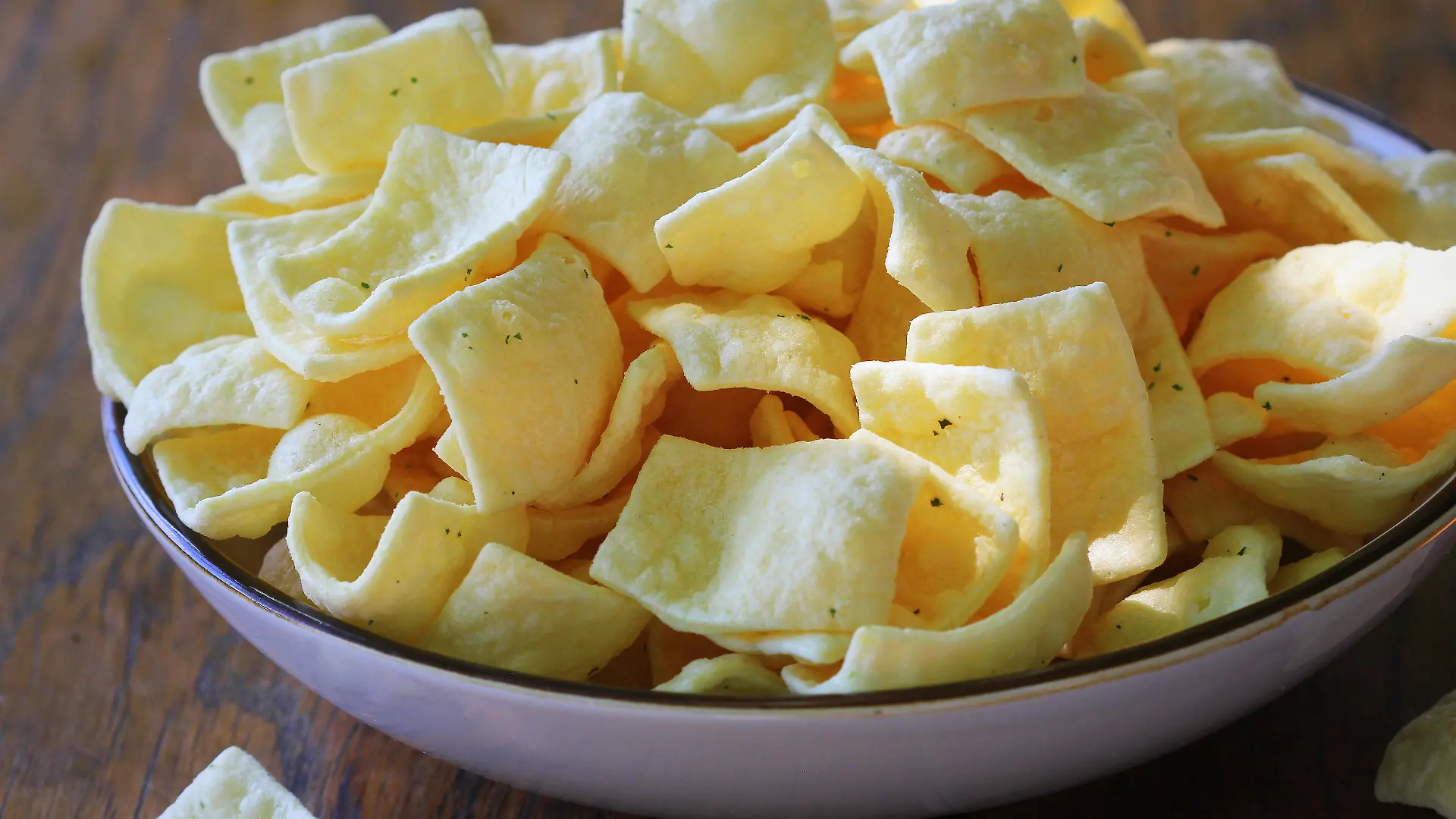 chips;linsenchips;Bildverwendung nur mit Urhebervermerk: Virginija Vaidakaviciene /Shotshop/picture alliance. Keine Exlusivverkäufe möglich.