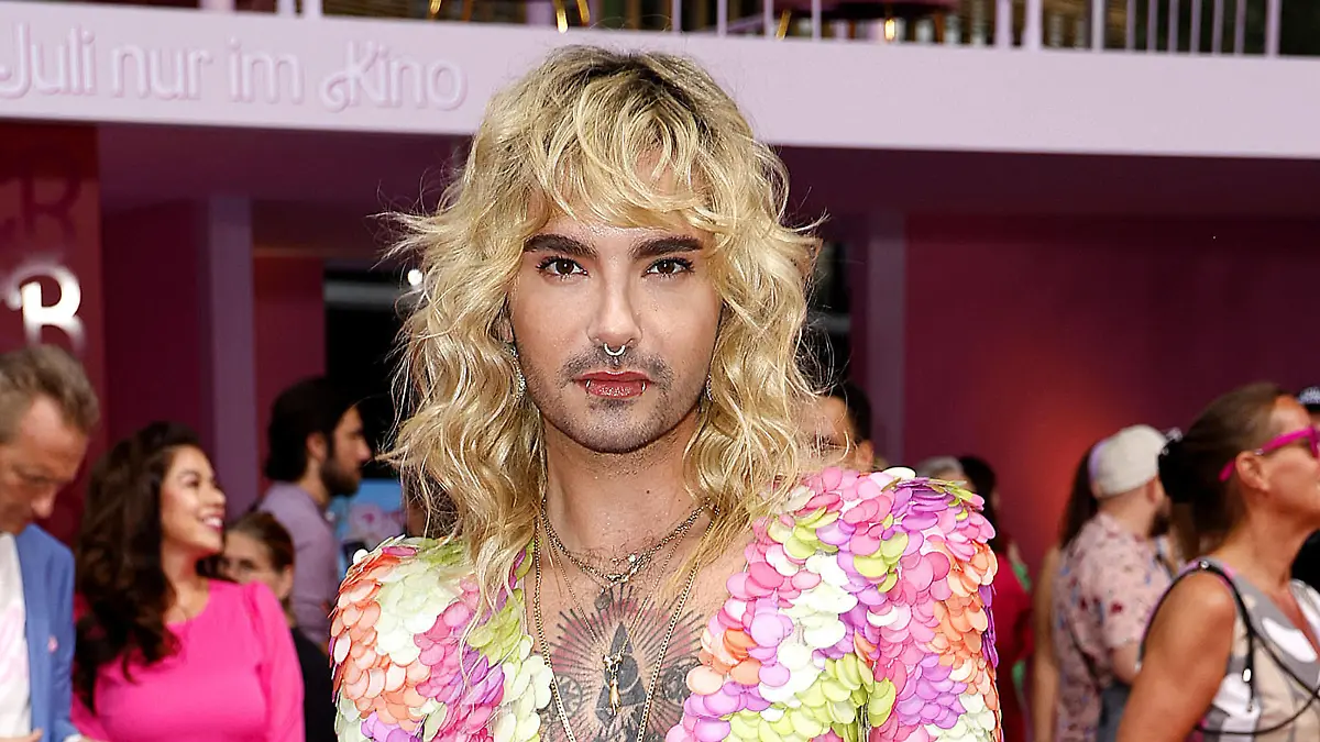 Bill Kaulitz bei der Barbie Film Premiere am 15.07.2023 in Berlin Barbie Filmpremiere in Berlin *** Bill Kaulitz at the Barbie movie premiere on 15 07 2023 in Berlin Barbie movie premiere in Berlin PUBLICATIONxINxGERxSUIxAUTxONLY
