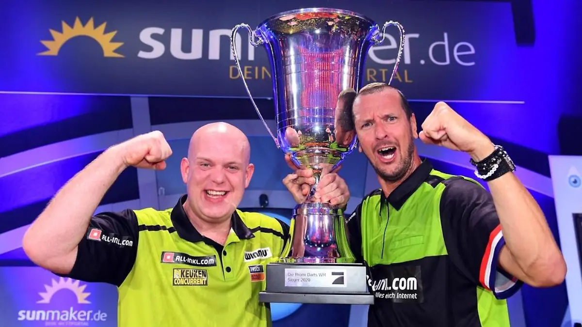 Pascal Hens und Michael van Gerwen gewinnen die "Promi-Darts-WM 2020"