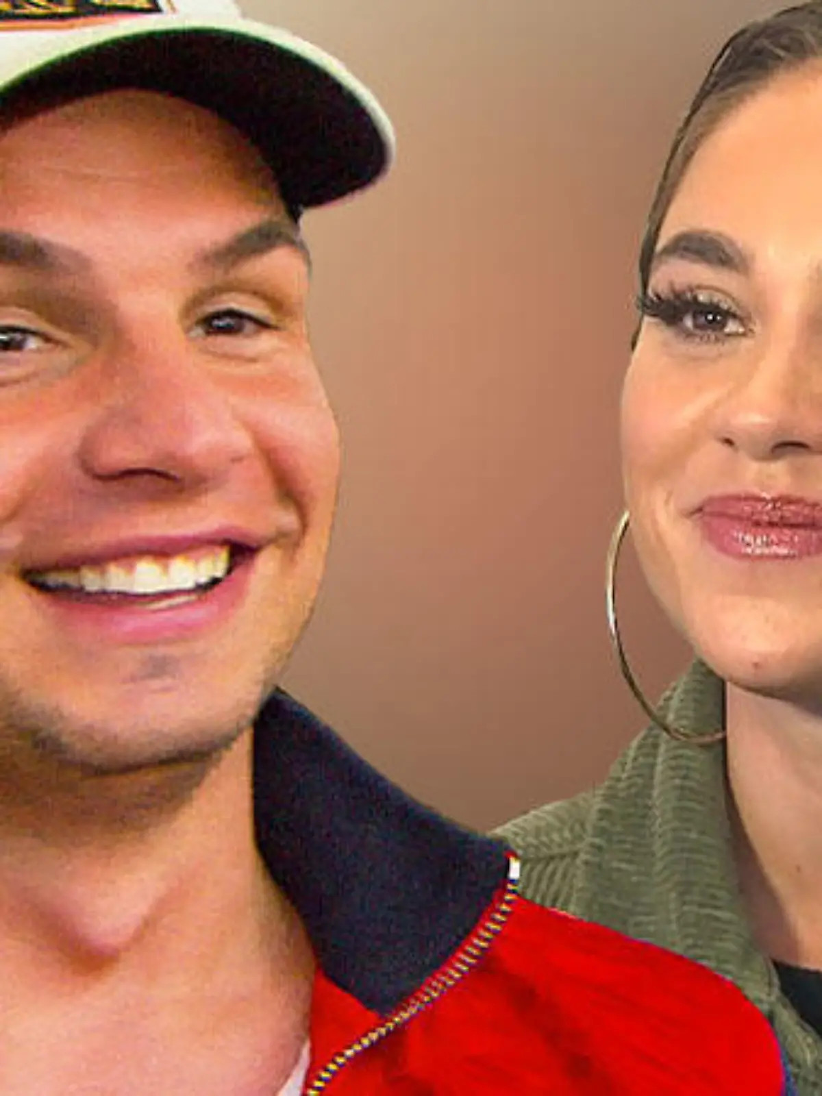 Pietro Lombardi macht seinem "Love Island"-Schwarm Melissa ein eher ungewöhnliches Kompliment: „Melissa ist halt ein kleiner Bauer."