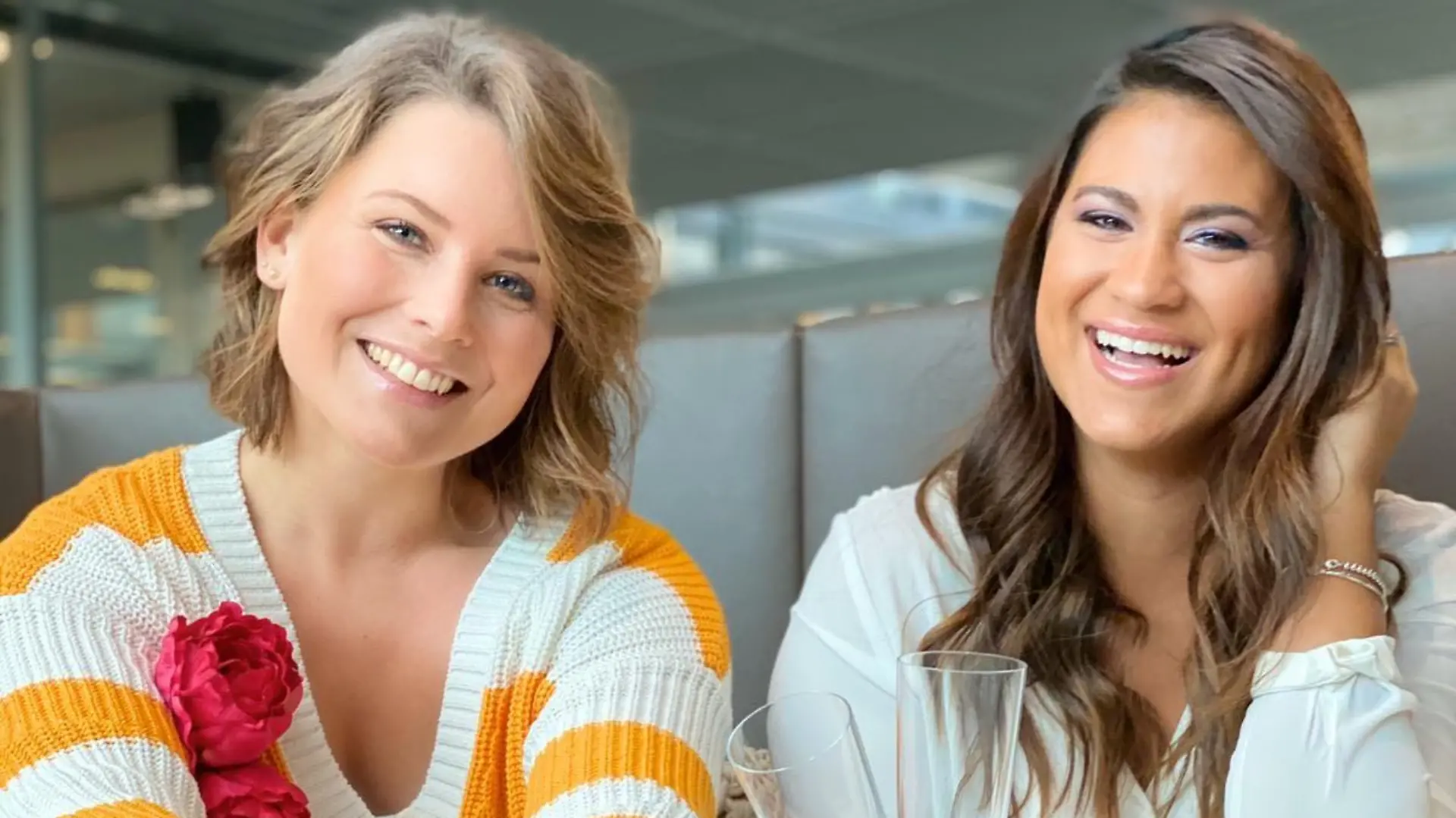 Inken Wriedt und Steffi Brungs moderieren den Bachelor-Podcast