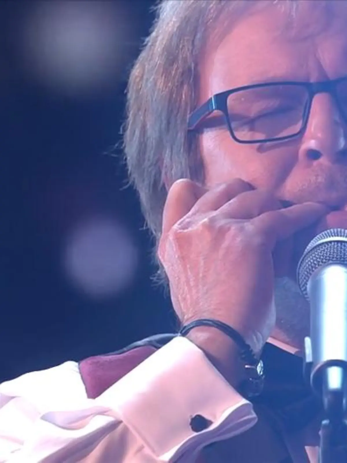 Bild zu: "Jürgen Kern pfeift Kelly-Family-Song"