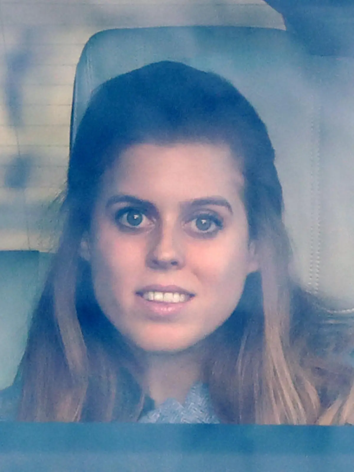 Prinzessin Beatrice feiert ihre Verlobungsparty - trotz Skandal um Papa Prinz Andrew.