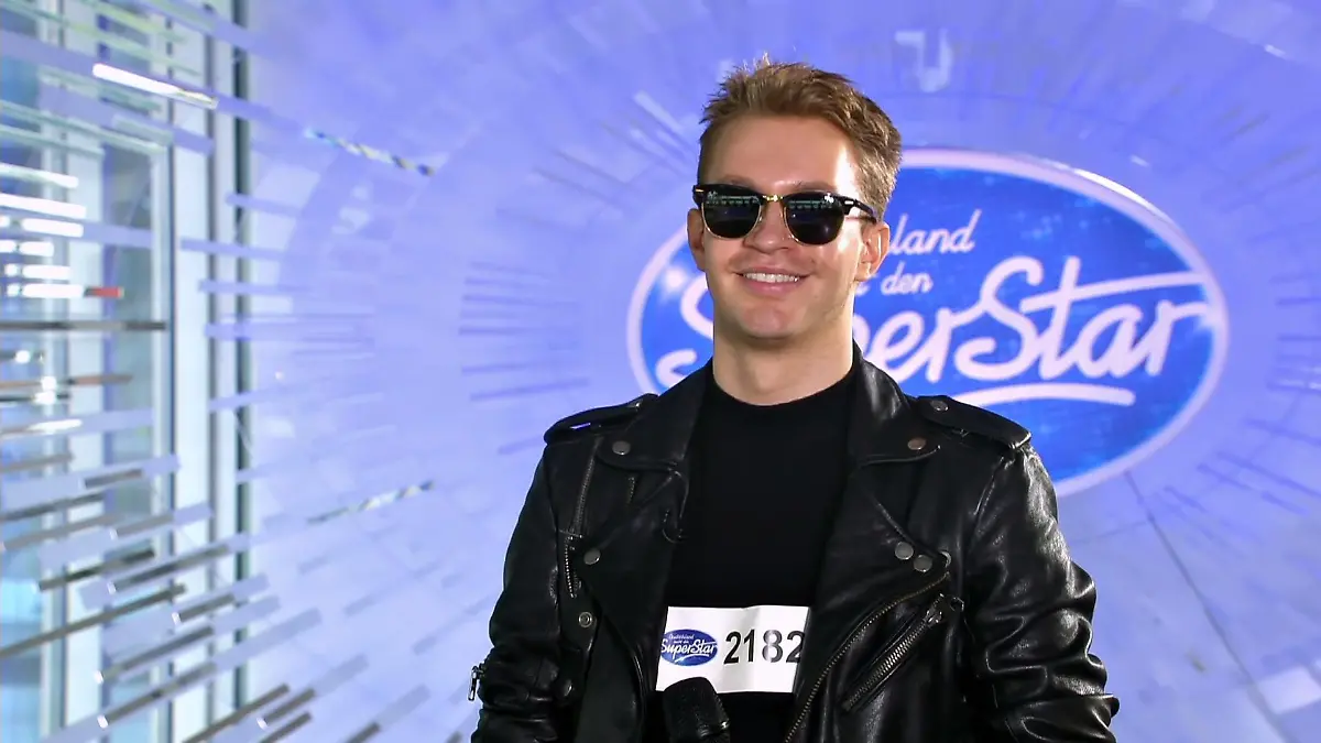 Kann sein Cover die Jury begeistern? Schausteller Udo