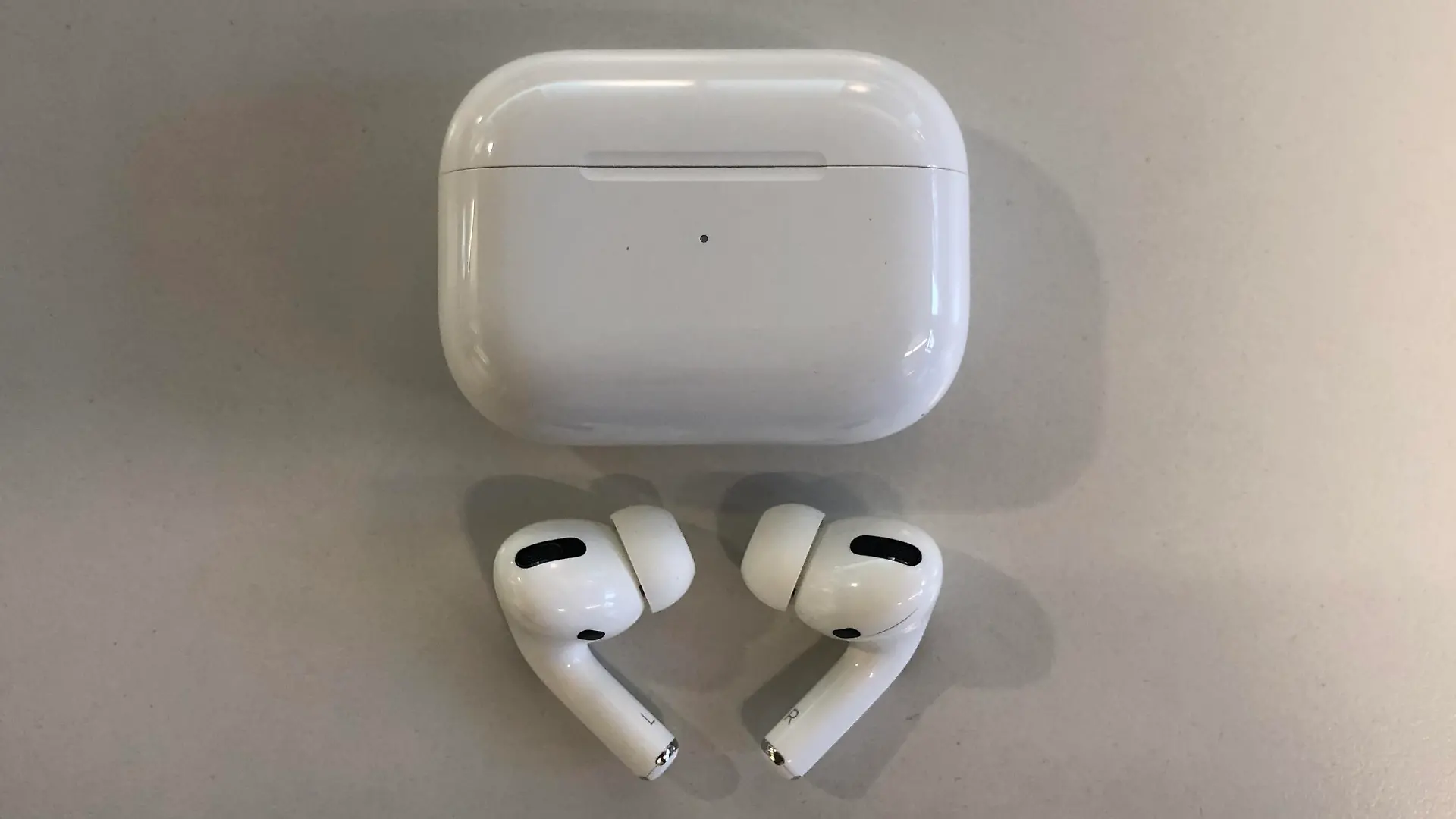 Apple AirPods Pro mit Case
