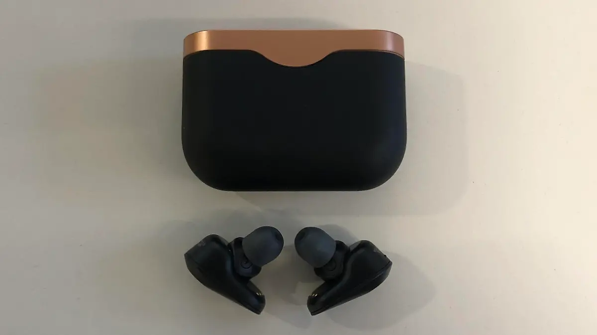 Sony WF-1000XM3 mit Case