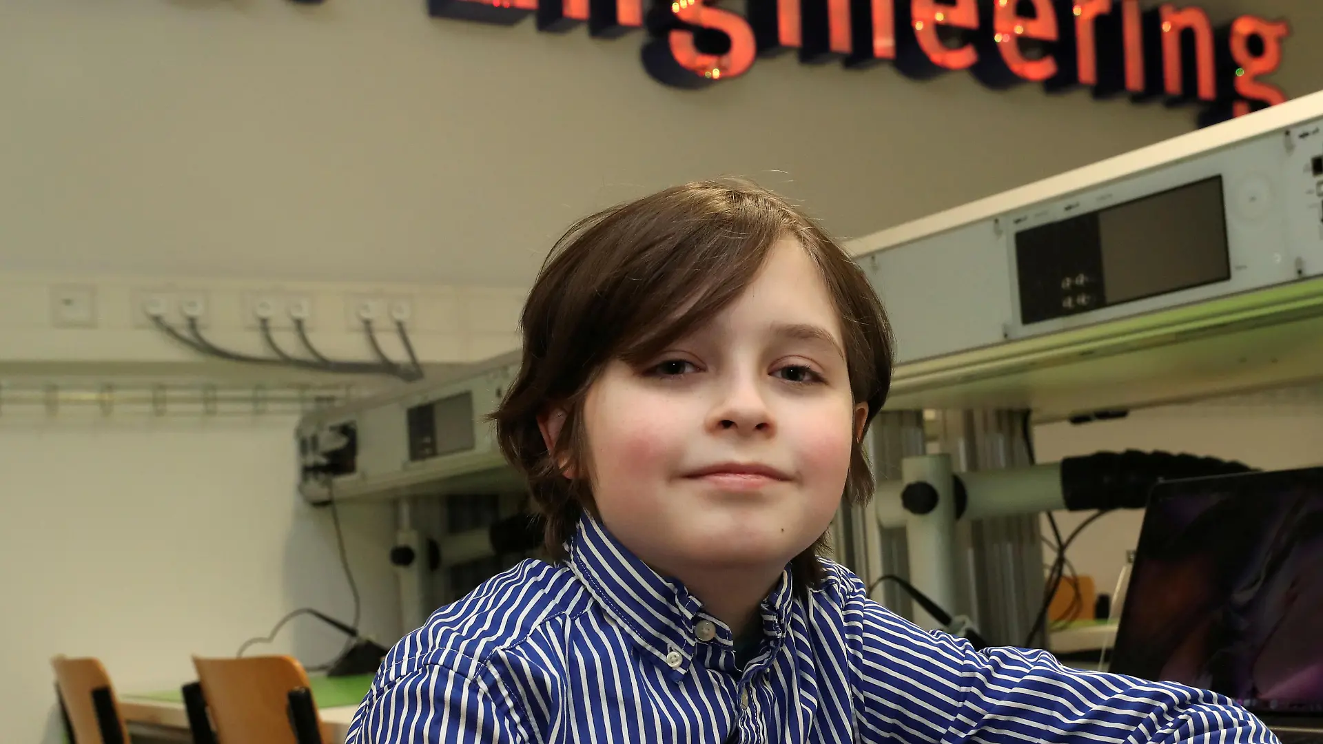 FILE PHOTO: Nine-year-old Belgian student Laurent Simons, who studies electrical engineering and was on track to become the youngest university graduate in the world, poses at the University of Technology in Eindhoven, Netherlands November 20, 2019. Picture taken November 20, 2019. REUTERS/Yves Herman/File Photo