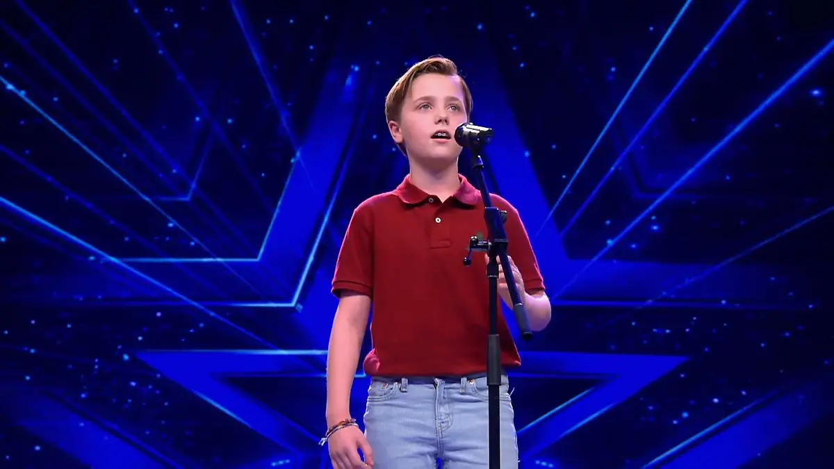 11-jähriger Ripley schmettert Puccini-Arie Kleiner Mann ganz groß