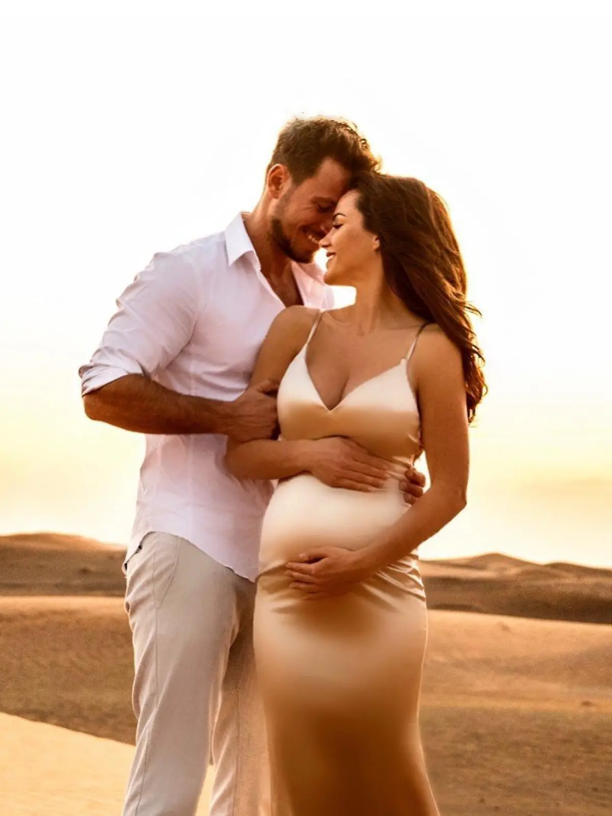 Angelina Heger und Sebastian Pannek bekommen ein Baby