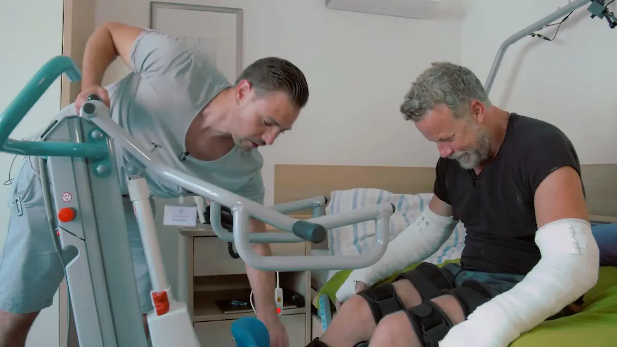 Jenke von Wilmsdorff als Pflegefall Das Jenke-Experiment