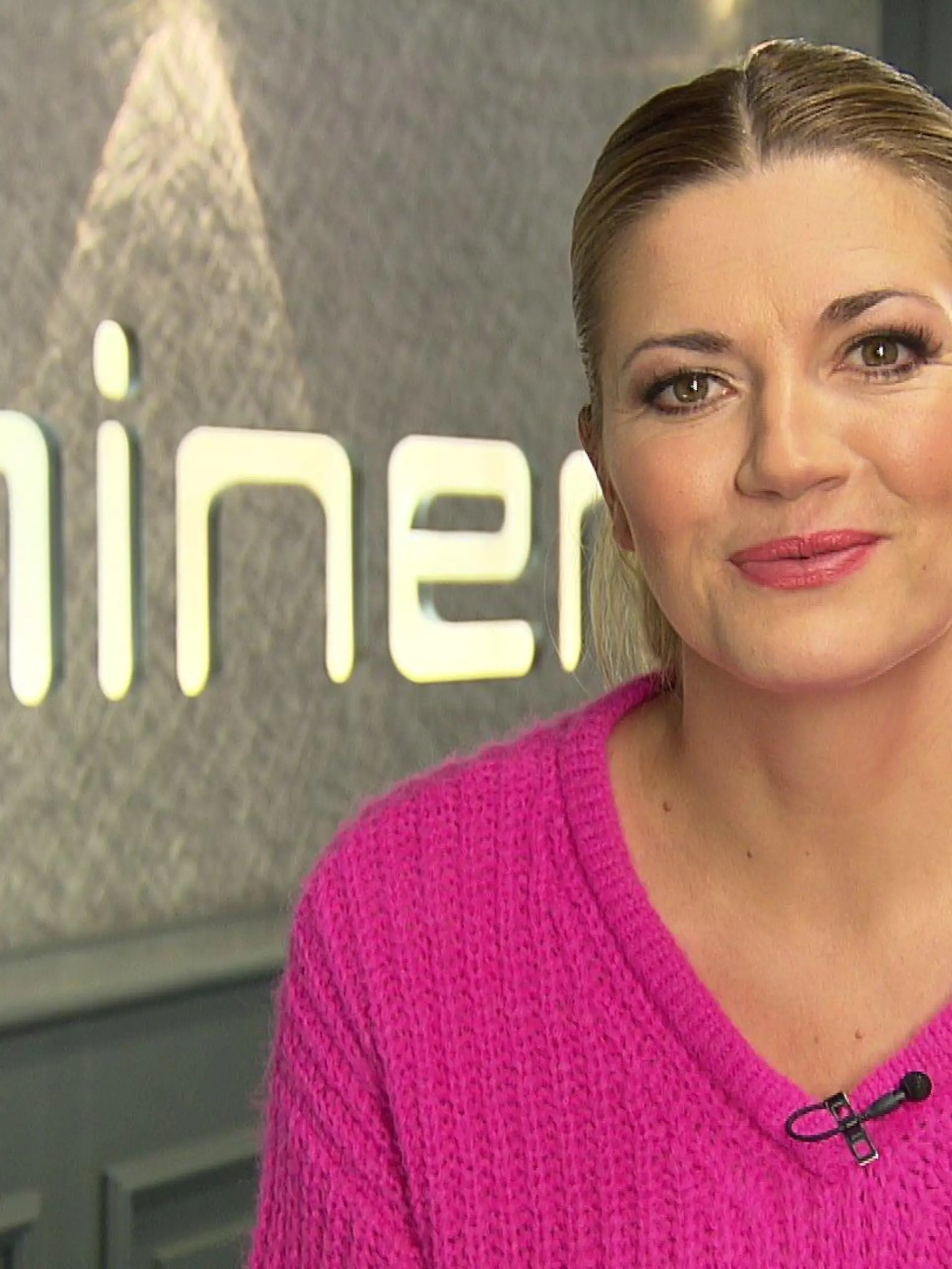 Nina Bott verabschiedet sich von „Prominent“