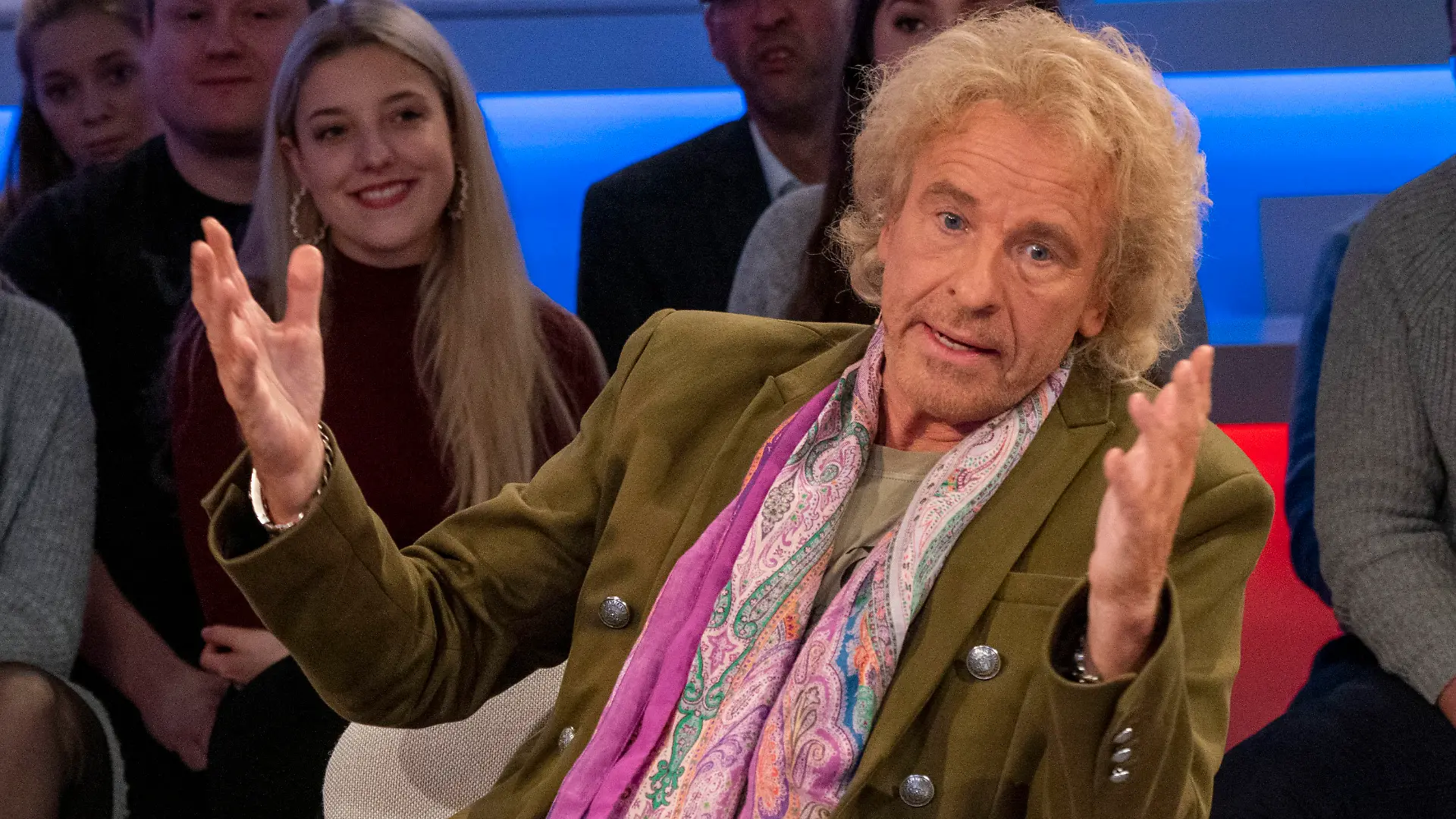 HANDOUT - 04.12.2019, Bayern, München: Moderator Thomas Gottschalk in der ARD-Talkshow «Maischberger - Die Woche». (zu dpa «Gottschalk: Neue Lebensumstände, andere Pläne») Foto: Max Kohr/WDR/dpa - ACHTUNG: Verwendung im engen inhaltlichen, redaktionellen Zusammenhang mit genannter WDR-Sendung bei Nennung "Bild: WDR/Max Kohr" +++ dpa-Bildfunk +++