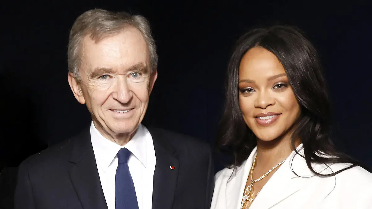 Rihanna mit LVMH-Geschäftsführer Bernard Arnault