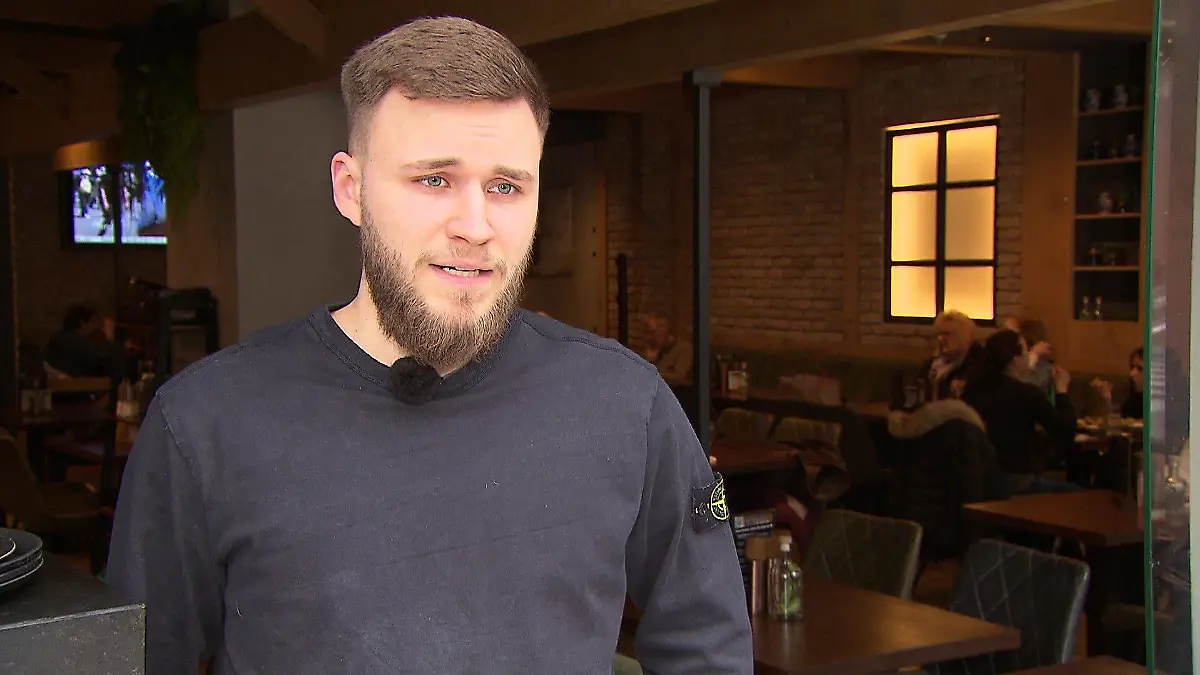 Gastronom Maximilian Metzmacher, Betriebsleiter der "Eselei" im Nord-West-Zentrum.