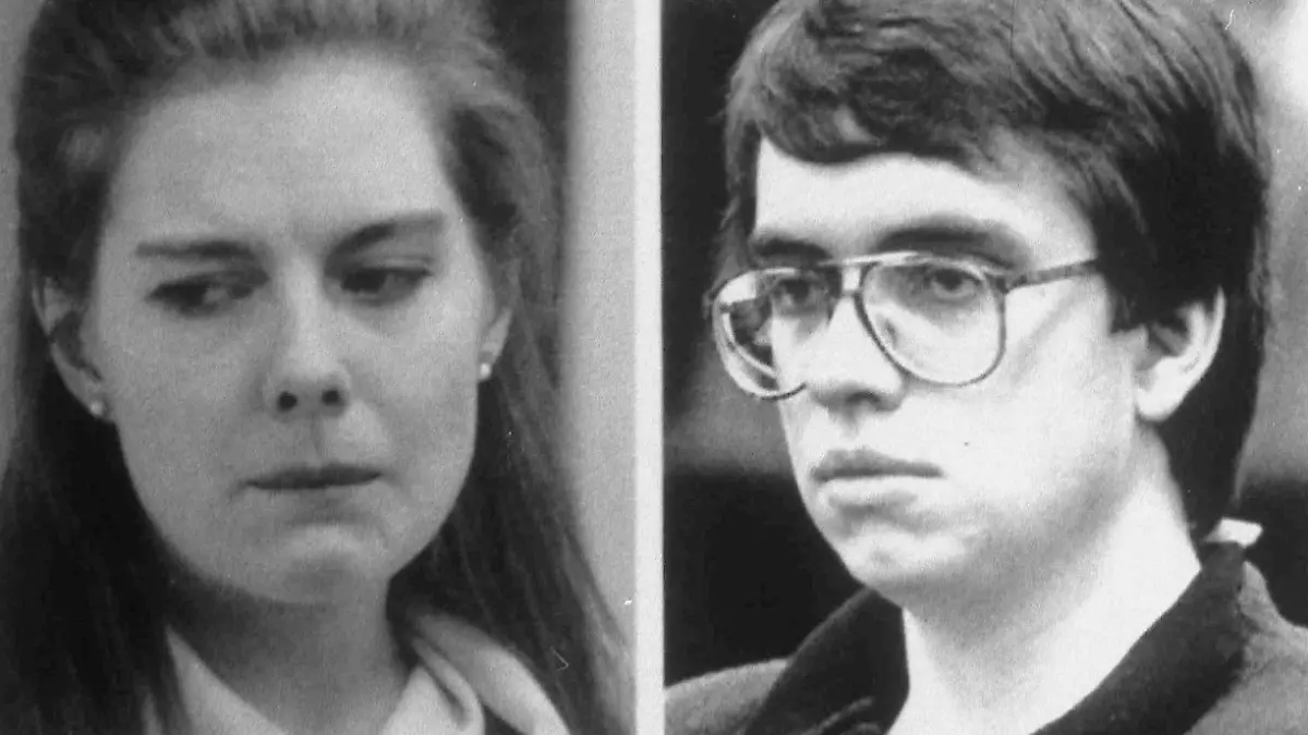 Combo picture, released June 25, 1990, of Elizabeth Haysom, left, and Jens Soering, who have been arrested for the murder of Elizabeth's parents at their home in Bedord County, Va. Image of Haysom is 1987 filer, and Soering is 1990 filer. (AP Photo) |