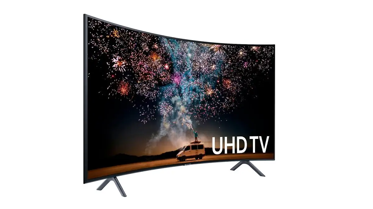 TV mit 4K-Auflösung und Curved-Display im Angebot.