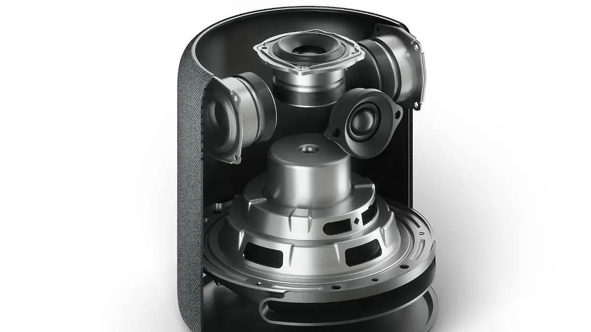 Echo Studio Lautsprecher von Amazon