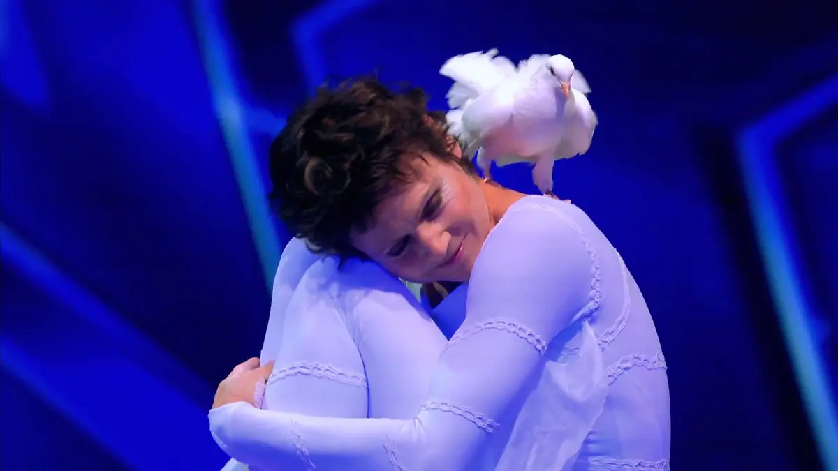 Aurélie und Taube Celeste begeistern die Jury Sarah: „Habe ich noch nie so gesehen!“