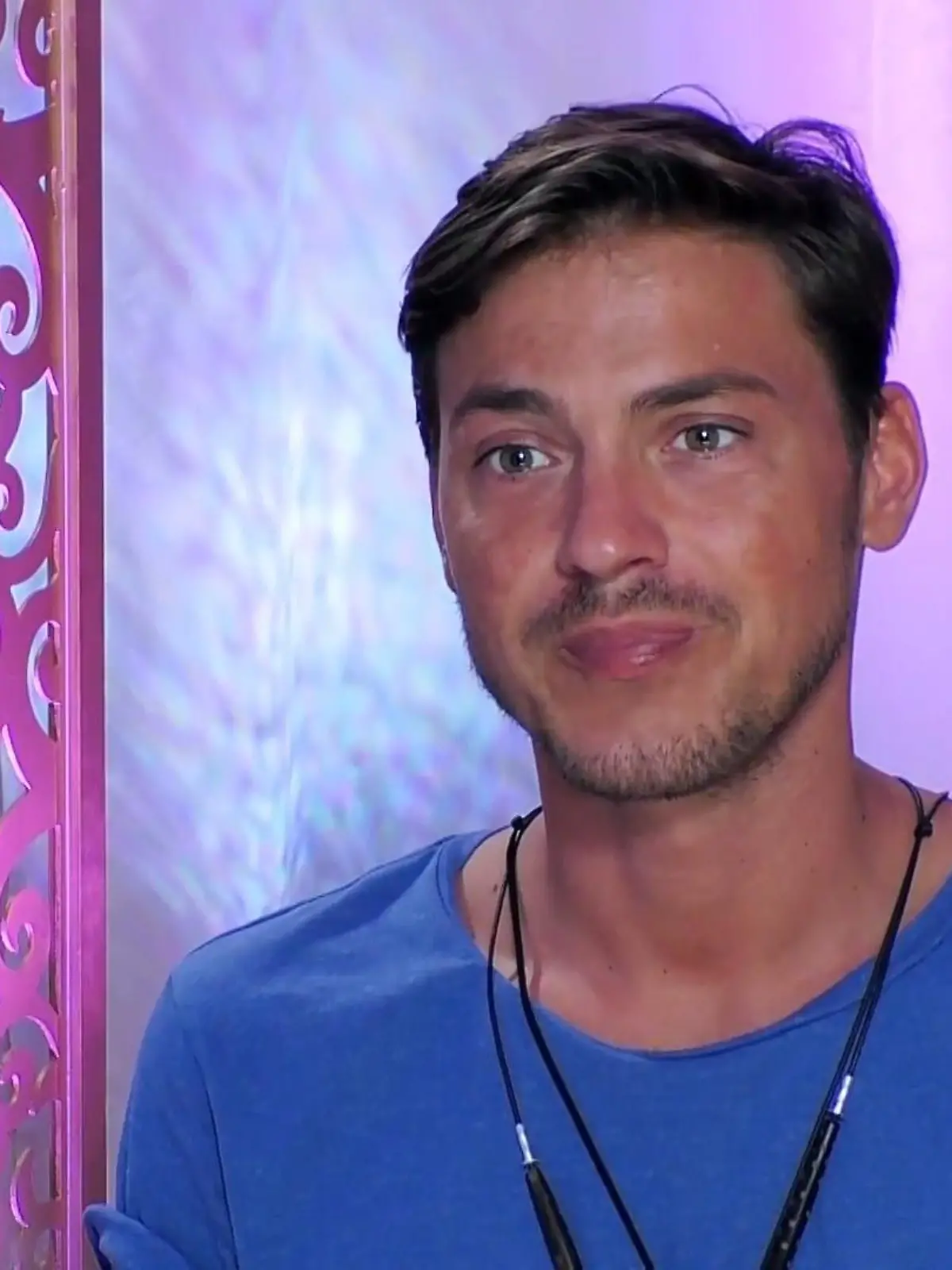 Dominic in der dritten Folge von "Prince Charming" 2019