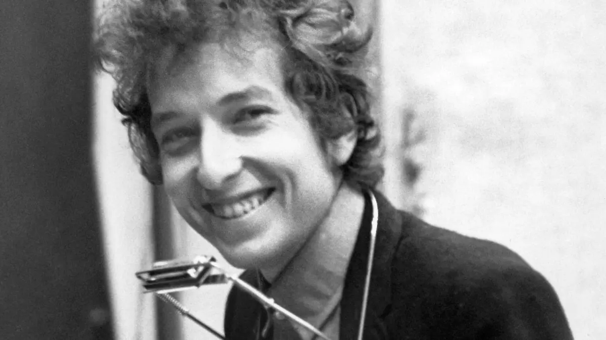 Singer and composer Bob Dylan is photographed during a recording session in 1966. Foto: CBS/Landov +++(c) dpa - Report+++