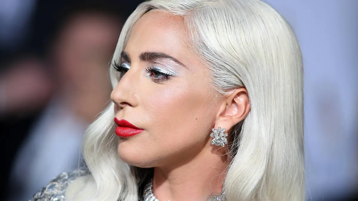 LOS ANGELES, CA - SEPTEMBER 24 : Lady Gaga, at the Los Angeles premiere of A Star Is Born at The Shrine Auditorium in Los Angeles California on September 24, 2018. PUBLICATIONxINxGERxSUIxAUTxONLY Copyright: xFayexSadoux