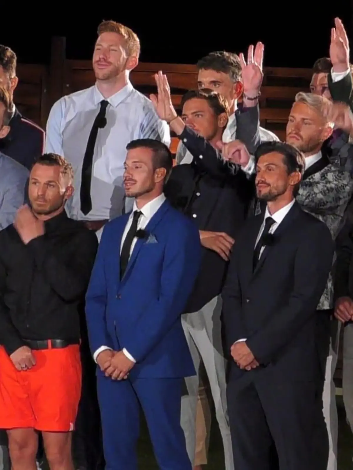 Die Jungs in der Kandidatenvilla von "Prince Charming" in Folge 2.