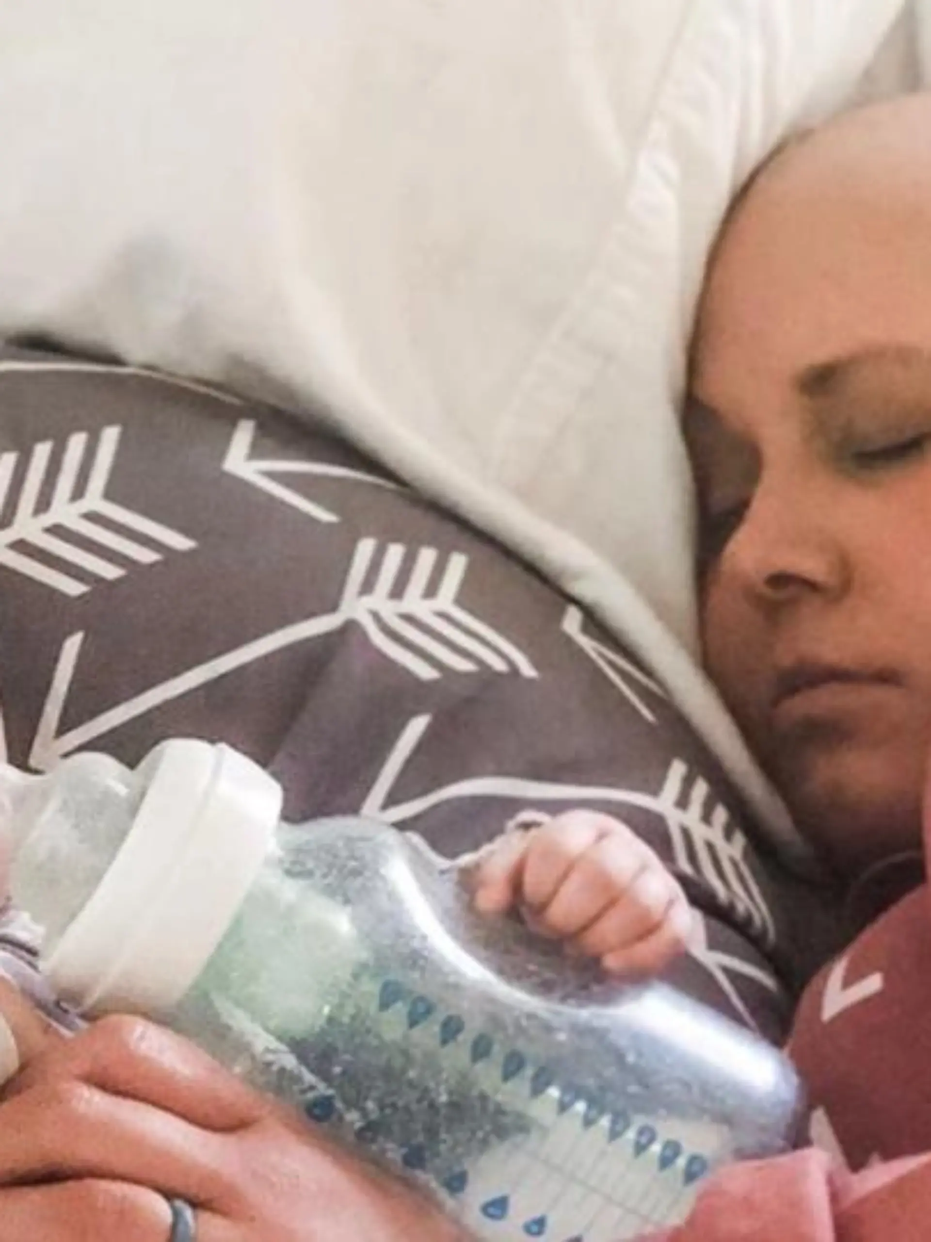 Brooke Taylor erfuhr im Juli 2019 von ihrer Brustkrebs-Erkrankung. Nur Stunden danach brachte sie eine gesunde Tochter zur Welt.