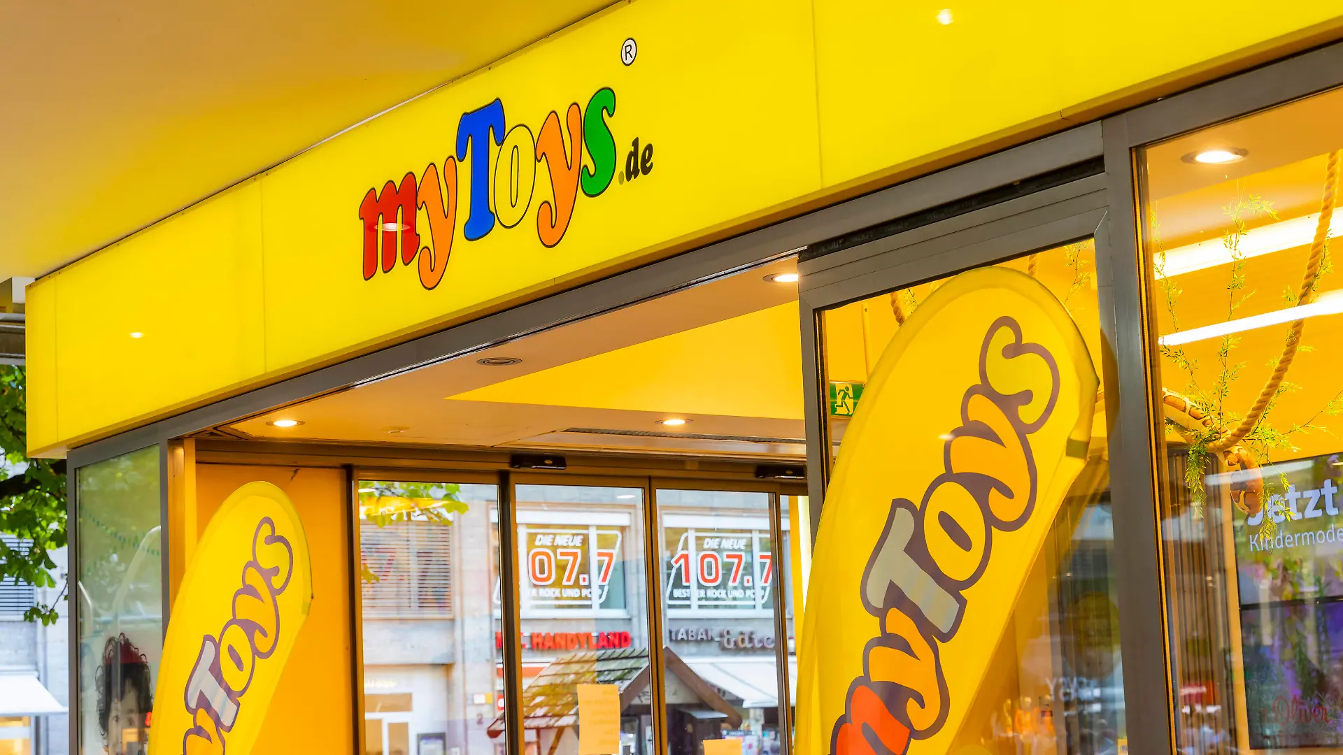 DEU, Deutschland, Baden-Württemberg, Stuttgart, 26.08.2019: Shop an der Königstraße in Stuttgart. Einkaufsstraße. *** DEU, Germany, Baden Württemberg, Stuttgart, 26 08 2019 Shop on Königstrasse in Stuttgart Shopping street 