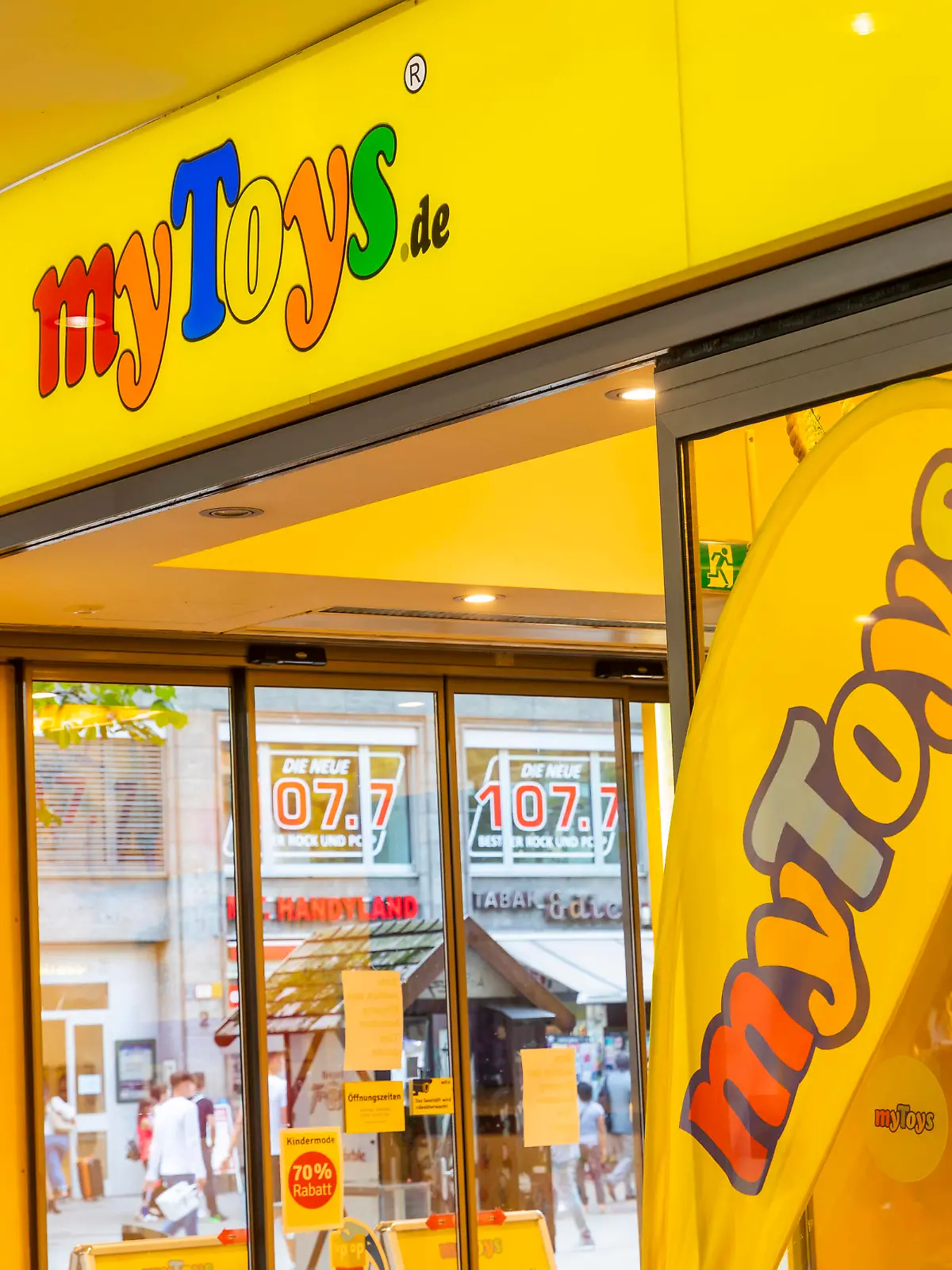 DEU, Deutschland, Baden-Württemberg, Stuttgart, 26.08.2019: Shop an der Königstraße in Stuttgart. Einkaufsstraße. *** DEU, Germany, Baden Württemberg, Stuttgart, 26 08 2019 Shop on Königstrasse in Stuttgart Shopping street 