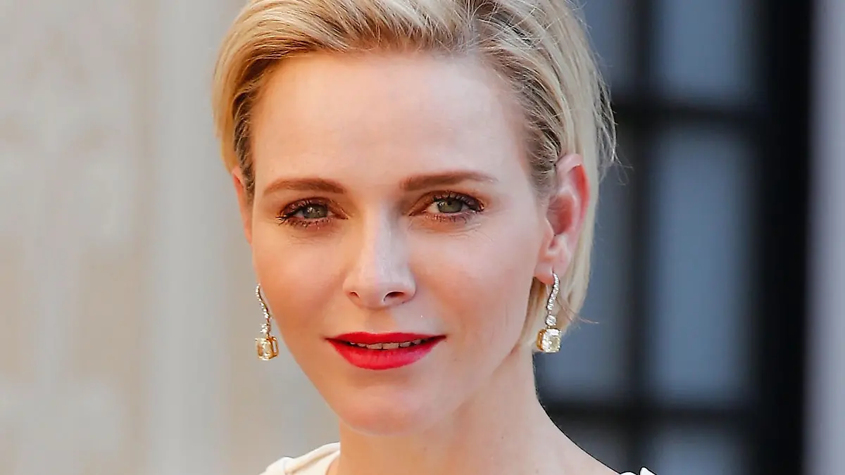 MONTE-CARLO, MONACO - JUNE 17:  (EDITORS NOTE: This image has been retouched at original source) (TABLOIDS & ONLINE OUT)  Princess Charlene of Monaco attend the Monaco Palace cocktail party of the 55th Monte Carlo TV festival  on June 17, 2015 in Monte-Carlo, Monaco.  (Photo by PLS Pool/Getty Images)