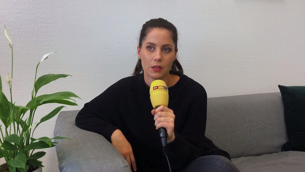 "Unter uns"-Star Valea Scalabrino: So denkt sie über Sinas Abtreibungswunsch