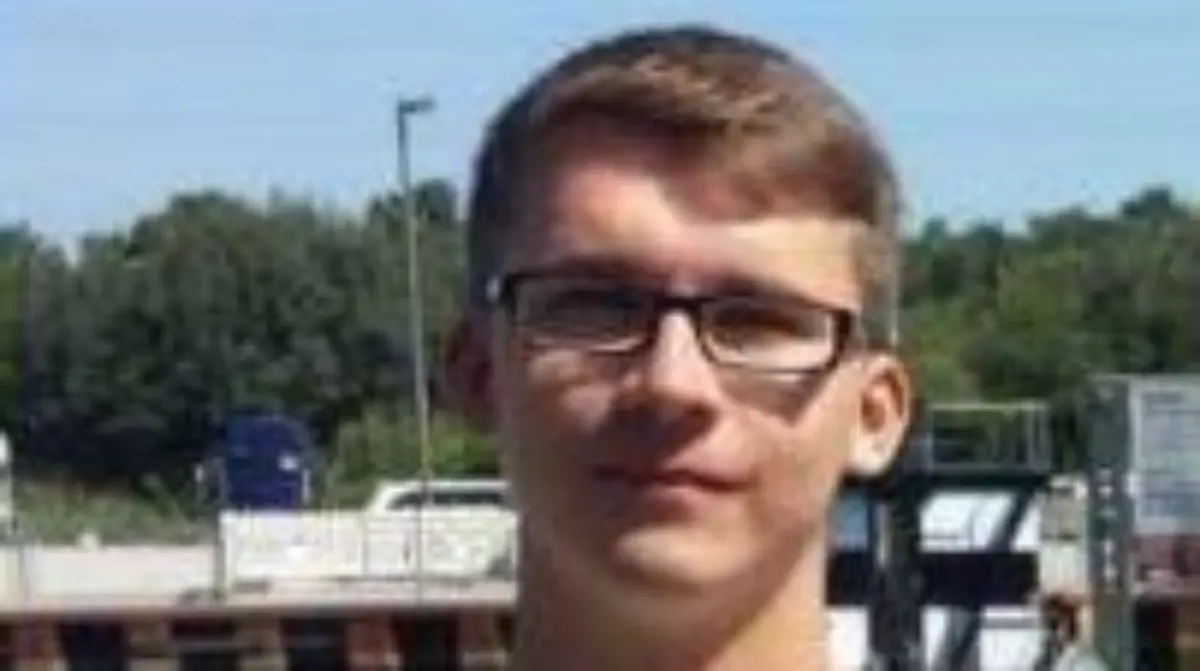 Nick Stolz (22) aus Voerde wird sei Ende September vermisst.