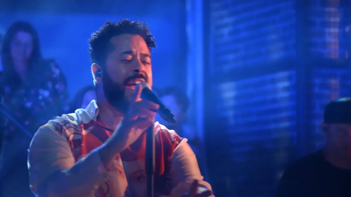 Adel Tawil  tritt im GZSZ-„Mauerwerk“ auf Zu Gast in der täglichen Serie