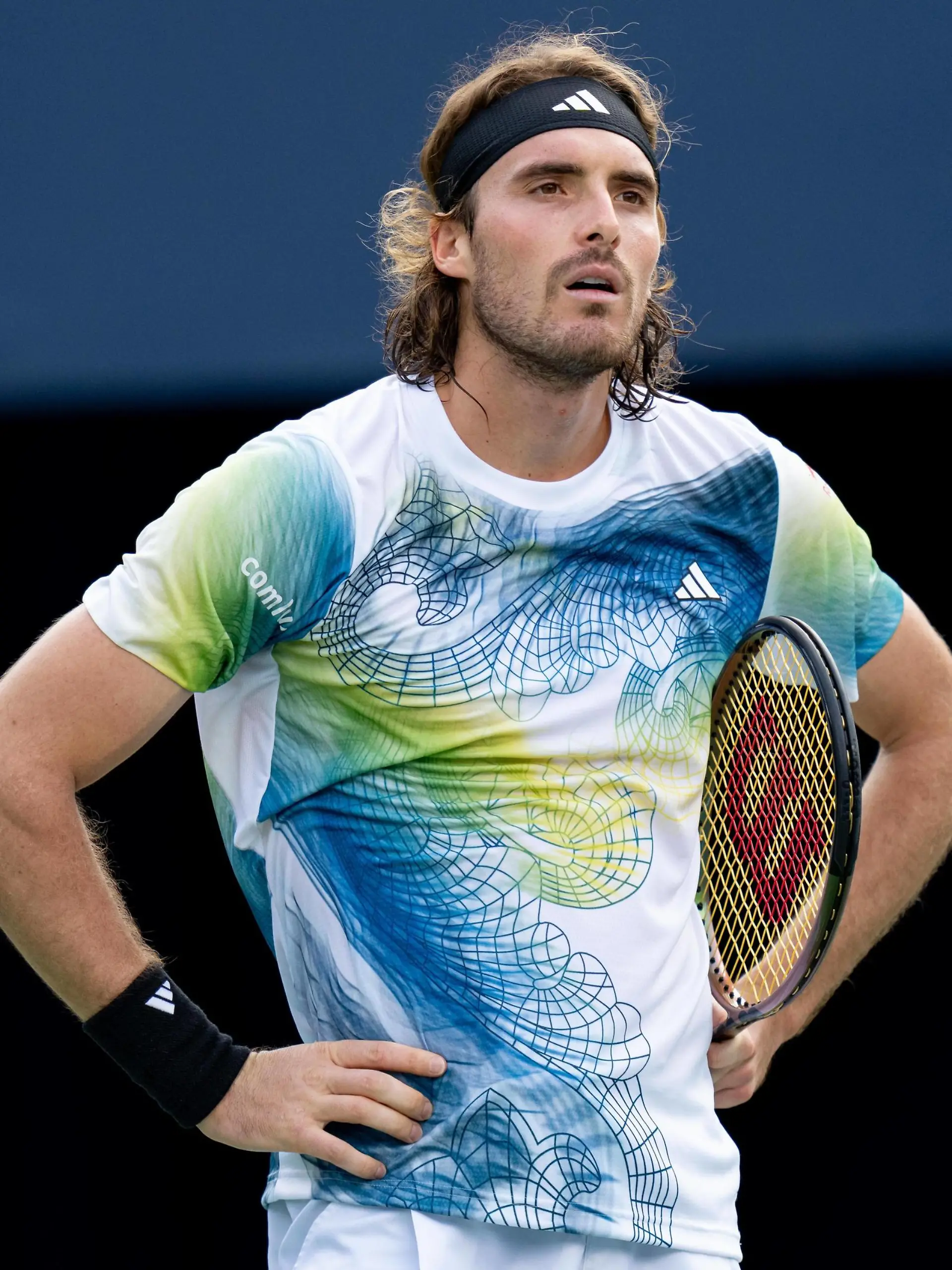 TORONTO, ON - AUGUST 09: Stefanos Tsitsipas of Greece reacts after a missed shot during his second round match of the National Bank Open, part of the Hologic ATP, Tennis Herren Tour, at Sobeys Stadium on August 9, 2023 in Toronto, Canada. Photo by Julian Avram/Icon Sportswire TENNIS: AUG 09 National Bank Open EDITORIAL USE ONLY Icon2308092045