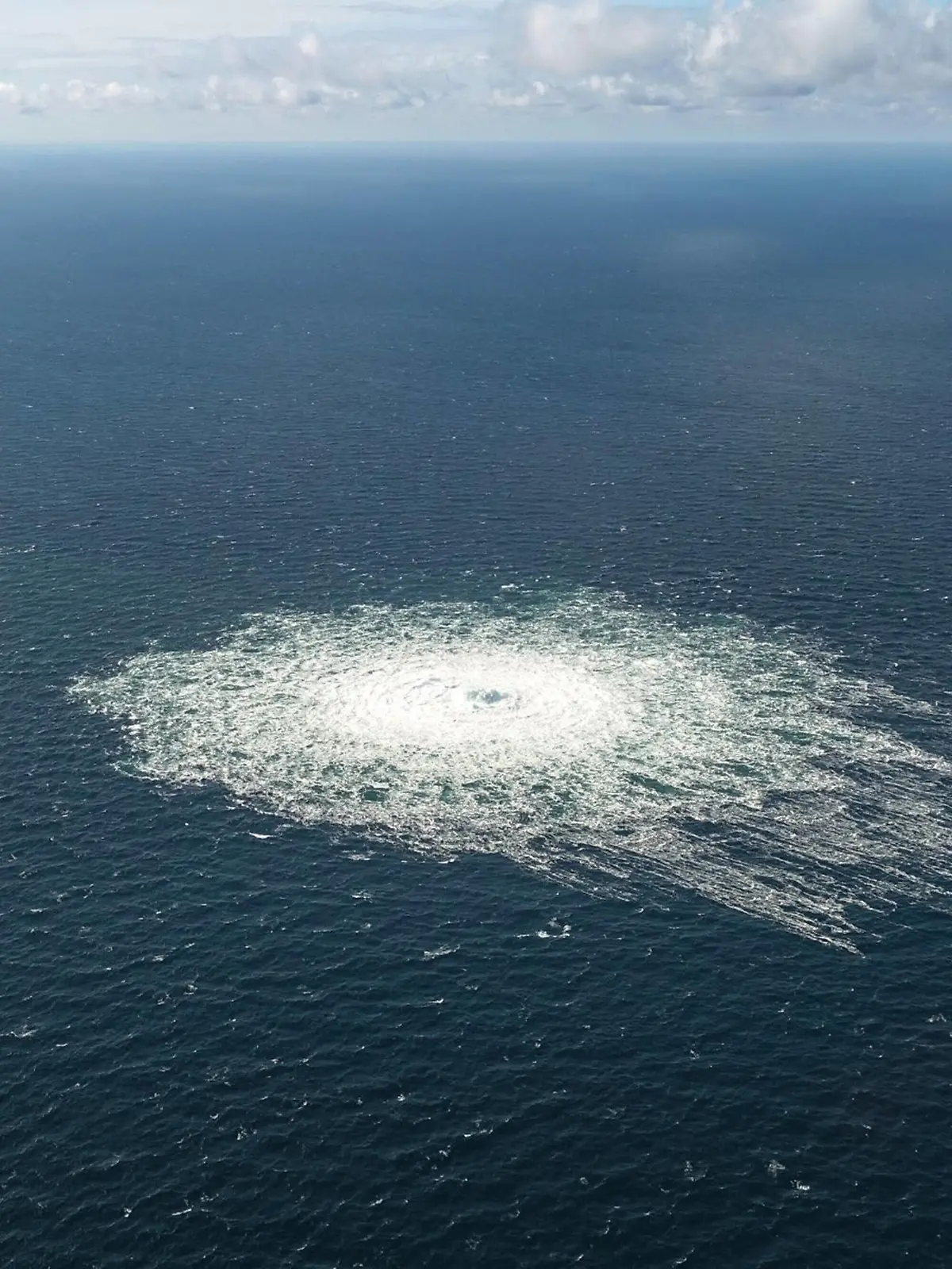 View taken from a Danish F-16 interceptor of the Nord Stream 2 gas leak just south of Dueodde, Denmark, on Tuesday, September 27, 2022. This leak is one of three on the Nord Stream gas pipelines in the Baltic Sea the other two are located on Nord Stream 1 northeast of Bornholm. The Danish Navy has established prohibition zones around the leaks for the safety of ship and air traffic. 1 WAX2022092804 DANISHxDEFENCE 
